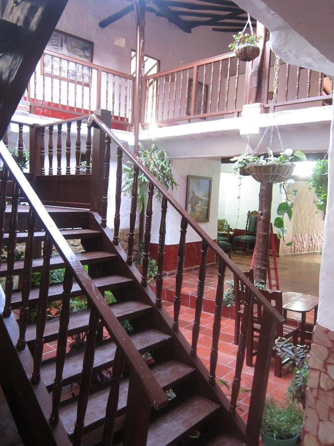 Hotel Central Graciela Валье-де-Сан-Хосе Экстерьер фото