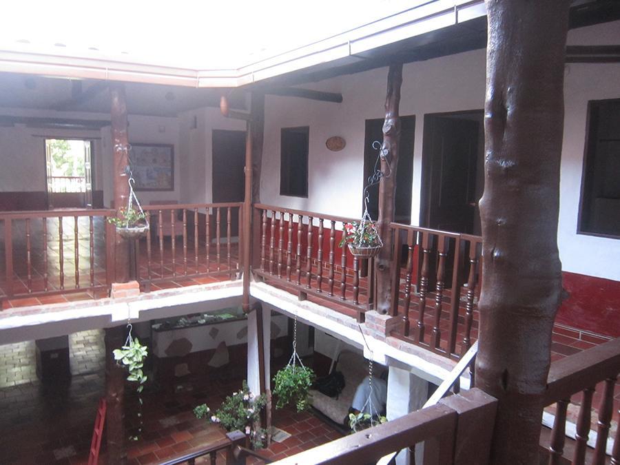 Hotel Central Graciela Валье-де-Сан-Хосе Экстерьер фото